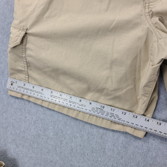 Lot of 2 Mens 5.11 Tactical Cargo Shorts Size 42 Khaki & Beige 8" Inseam - Picture 9 of 16